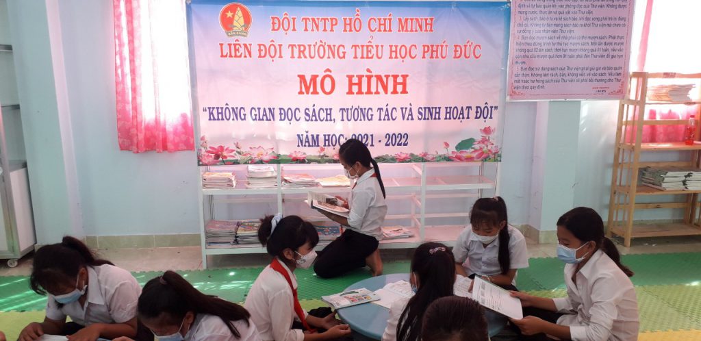 Các em hứng thú tham gia tích cực mô hình